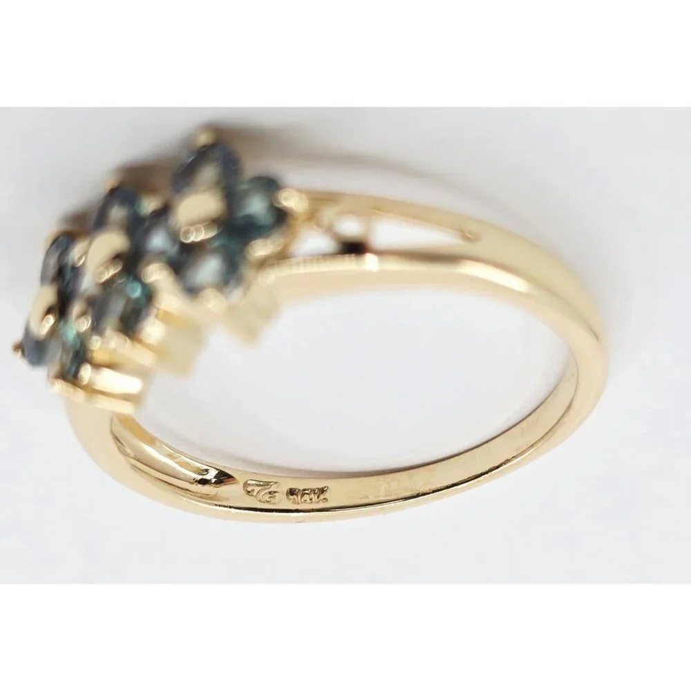 Beautiful 14K Karat Solid Yellow Gold Designer Green Spinel Ring - Size 8